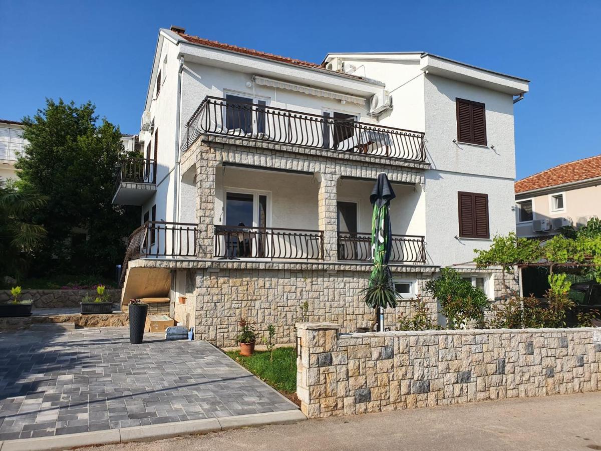 Apartments Župan Krk 克尔克 外观 照片